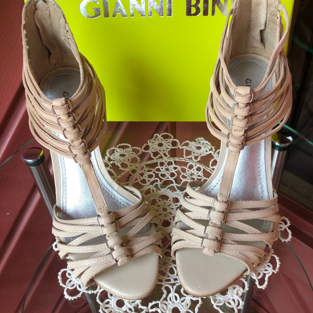 EUC Gianni Bini Heals